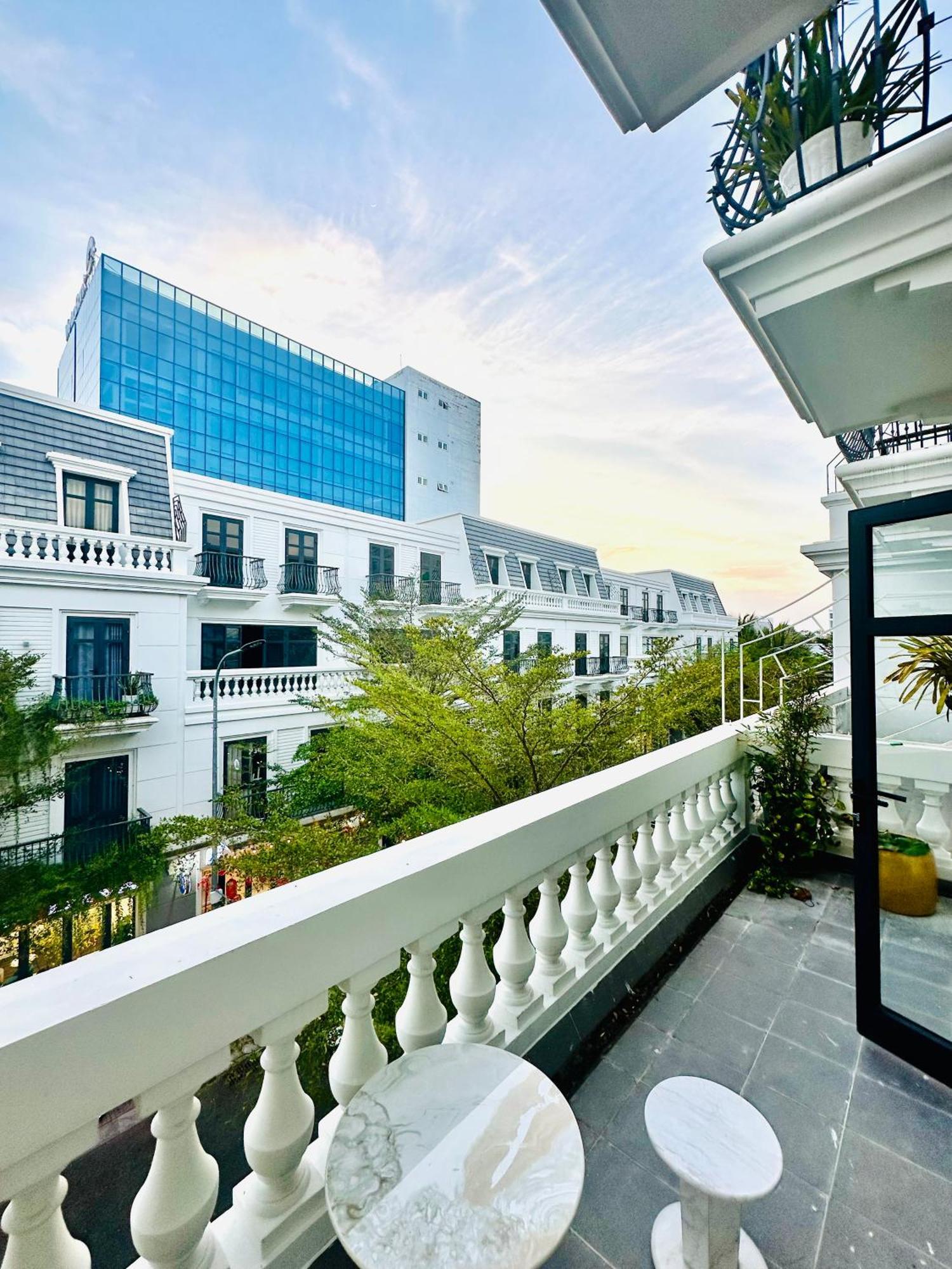 Net Viet Hotel Vincom Soc Trang Buitenkant foto